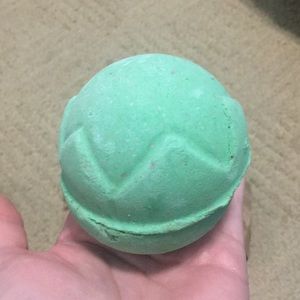Lush Other - Lord of Misrule bath bombs Lush Other - Lord of Misrule bath bombs
